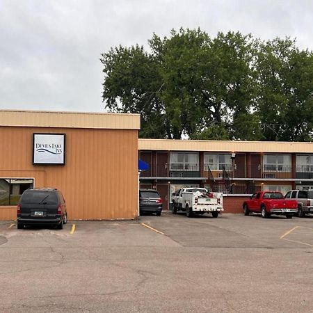 Devils Lake Inn By Oyo Near Devils Lake Regional Airport Esterno foto