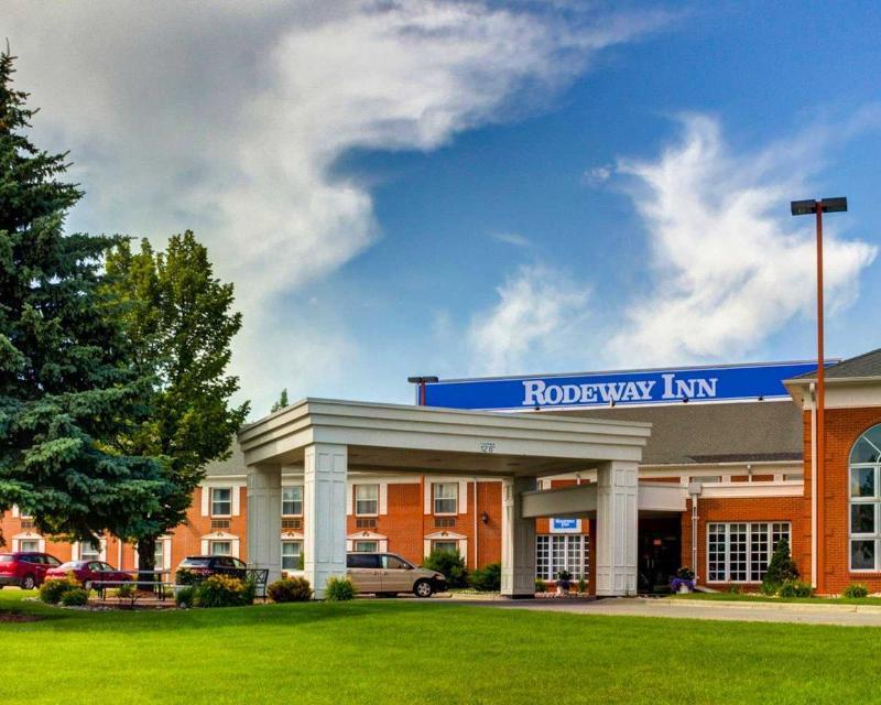 Devils Lake Inn By Oyo Near Devils Lake Regional Airport Esterno foto